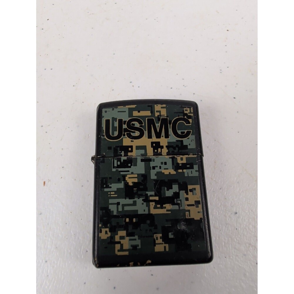 Vtg 1996-Zippo Lighter - USMC Green Camo-w Orig. Working Insert